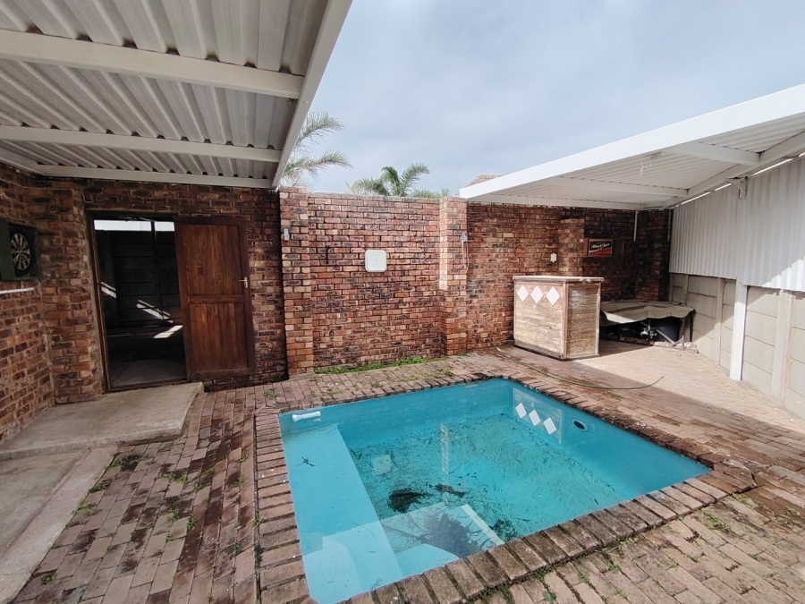 3 Bedroom Property for Sale in Scheepershoogte Eastern Cape